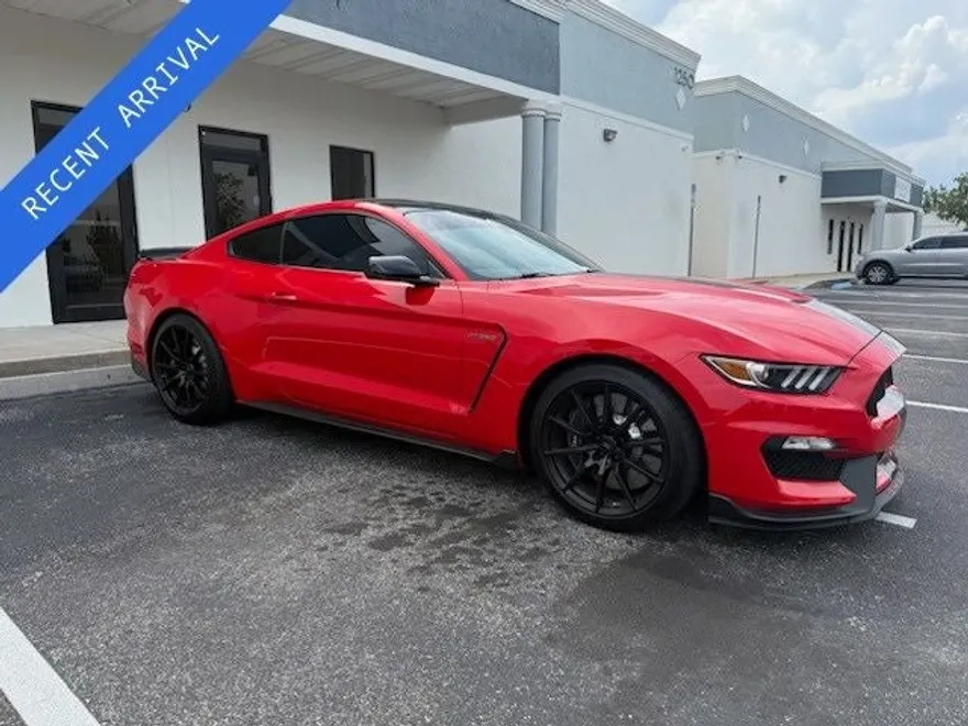 2017 Ford Mustang Shelby GT350 photo 1