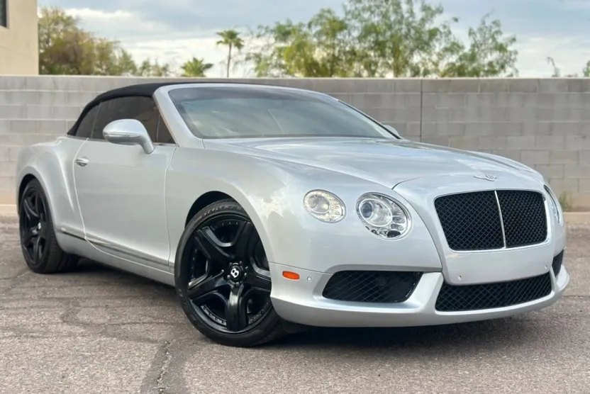 2013 Bentley Continental GT V8 photo 1