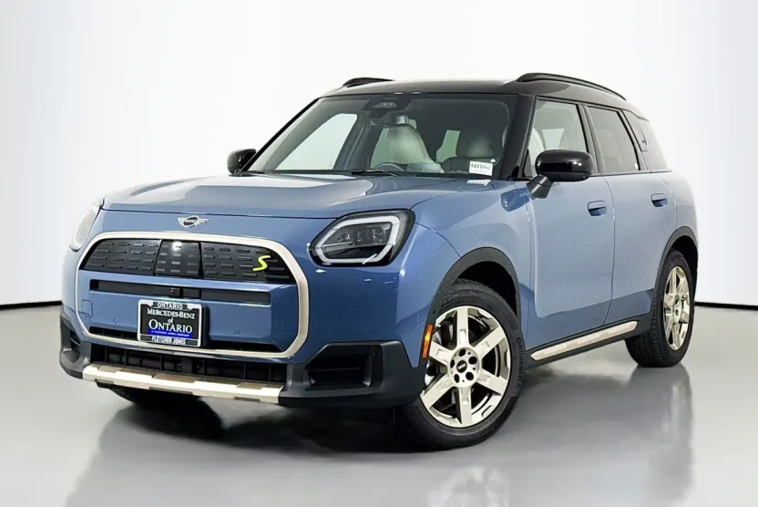 2025 Mini Countryman SE photo 1
