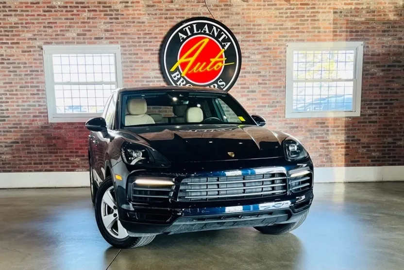 2020 Porsche Cayenne Base photo 1