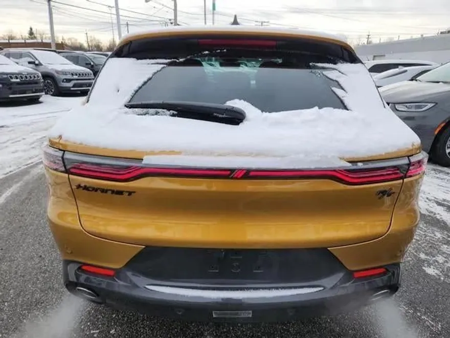 2024 Dodge Hornet R/T Plus photo 5