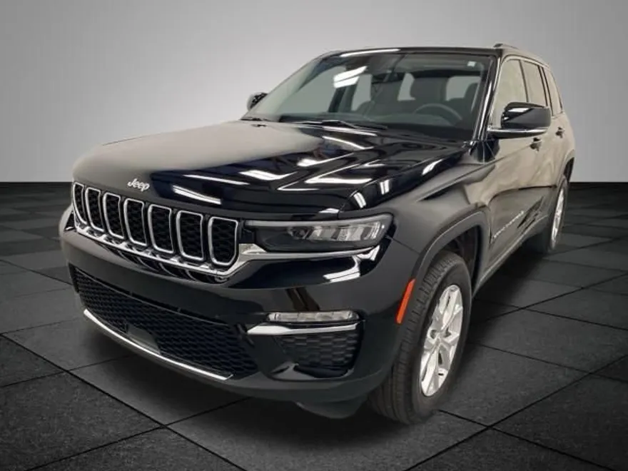 2024 Jeep Grand Cherokee Limited photo 1