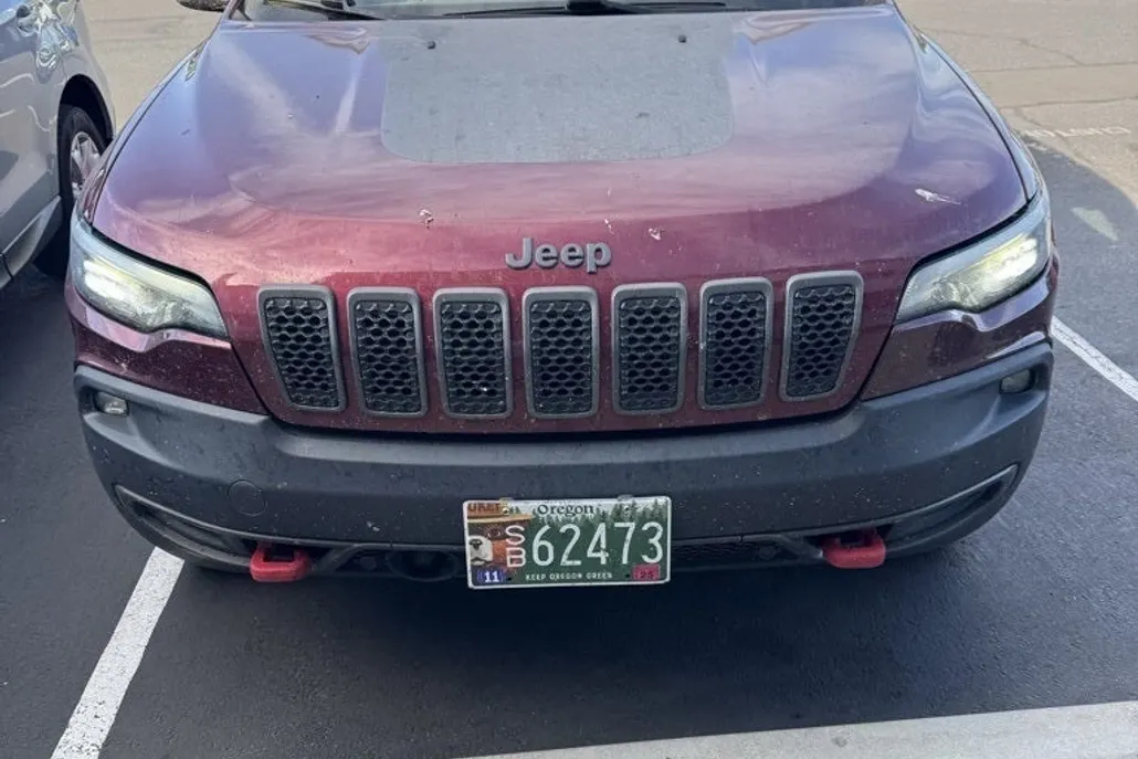 2019 Jeep Cherokee Trailhawk photo 1