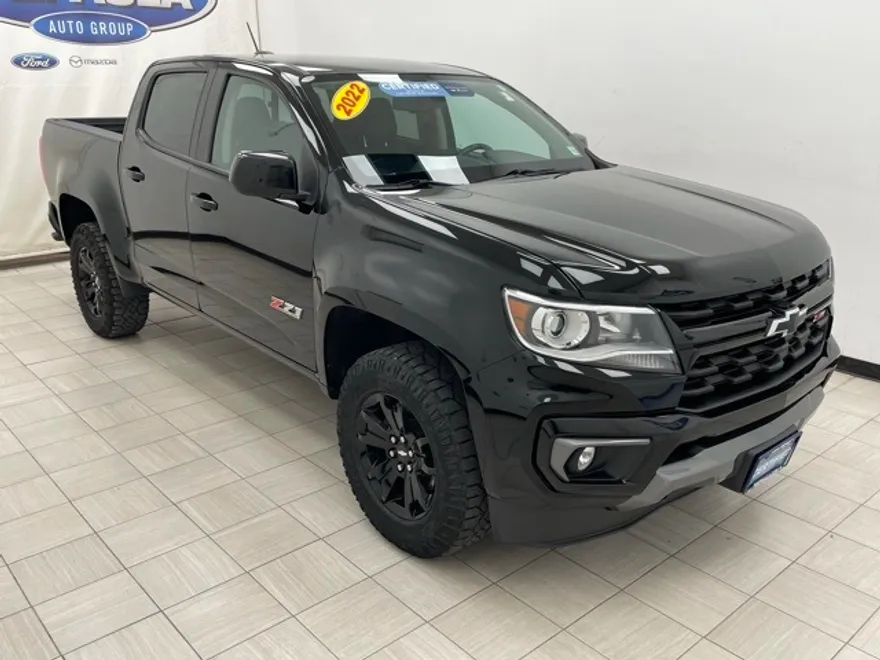 2022 Chevrolet Colorado Z71 photo 1