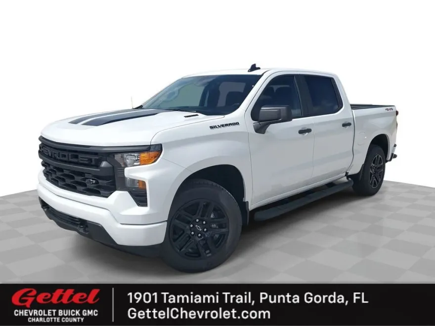 2025 Chevrolet Silverado 1500 Custom photo 1