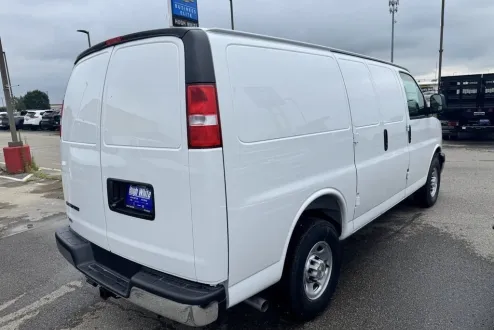 2025 Chevrolet Express Cargo Van photo 3