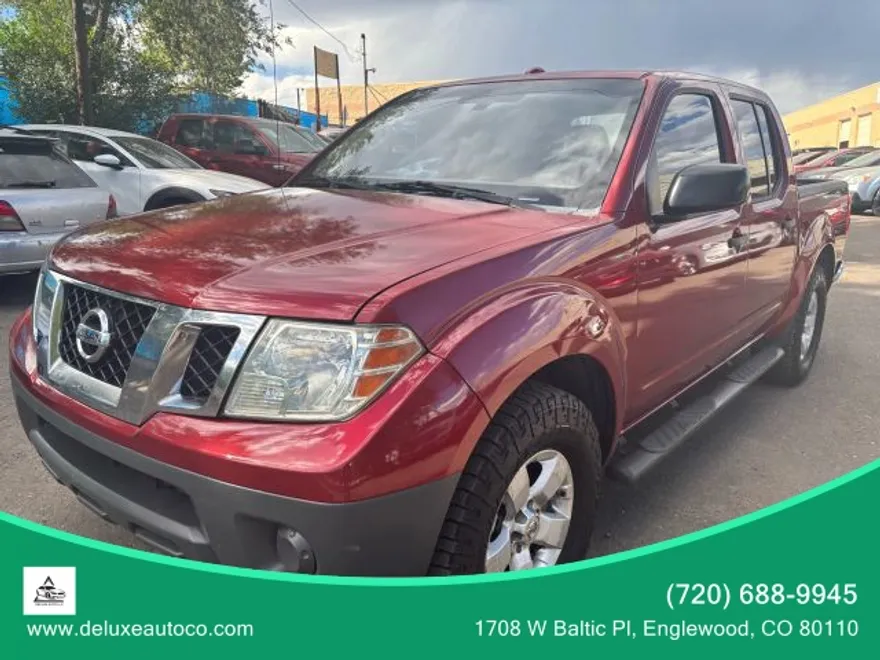 2013 Nissan Frontier Crew Cab SV photo 1