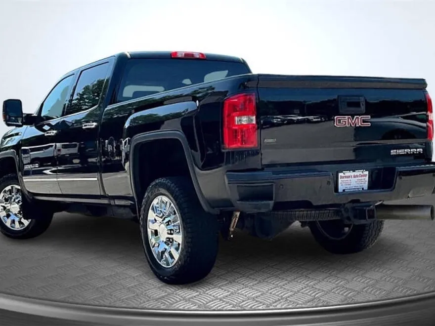 2019 Gmc Sierra HD Denali photo 1