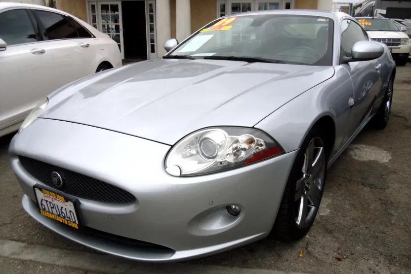 2009 Jaguar XK XKR photo 1
