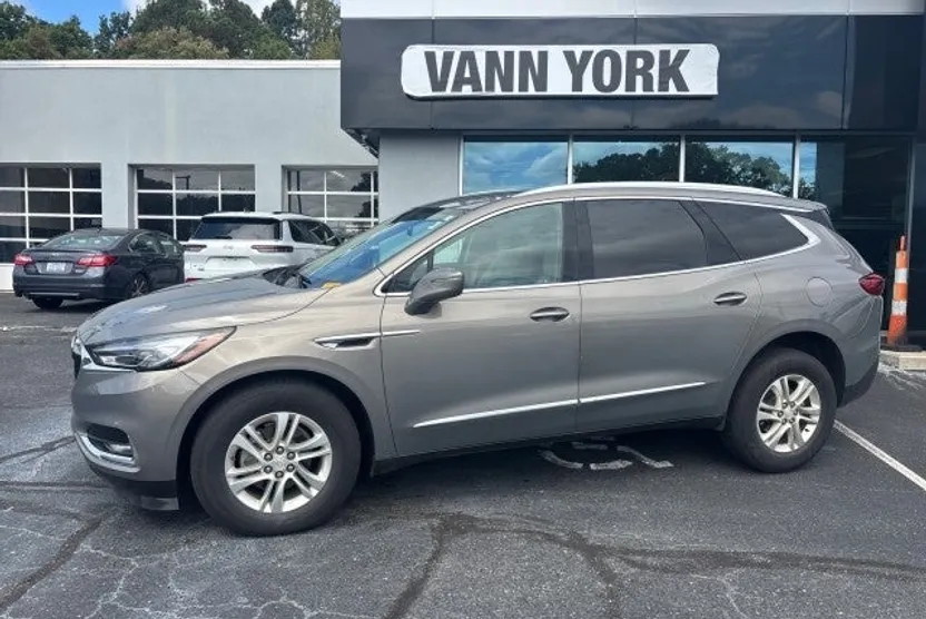 2019 Buick Enclave Essence photo 1
