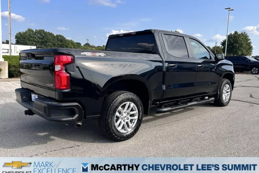 2026 Chevrolet Silverado 1500 RST photo 1