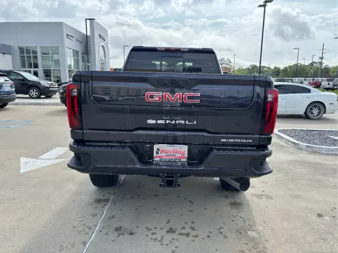 2025 Gmc Sierra 2500 HD Denali photo 4