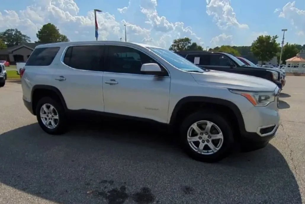 2018 Gmc Acadia SLE photo 1