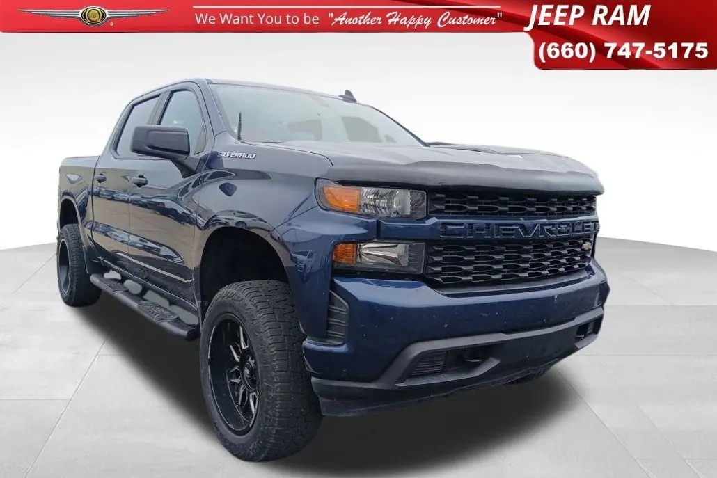 2020 Chevrolet Silverado 1500 Custom photo 1