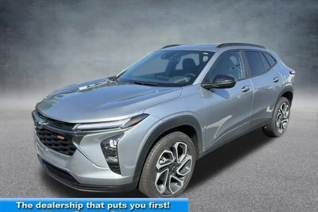2025 Chevrolet Trax photo 1