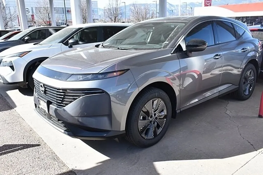 2025 Nissan Murano SL photo 1