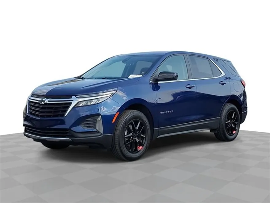2023 Chevrolet Equinox LT photo 1