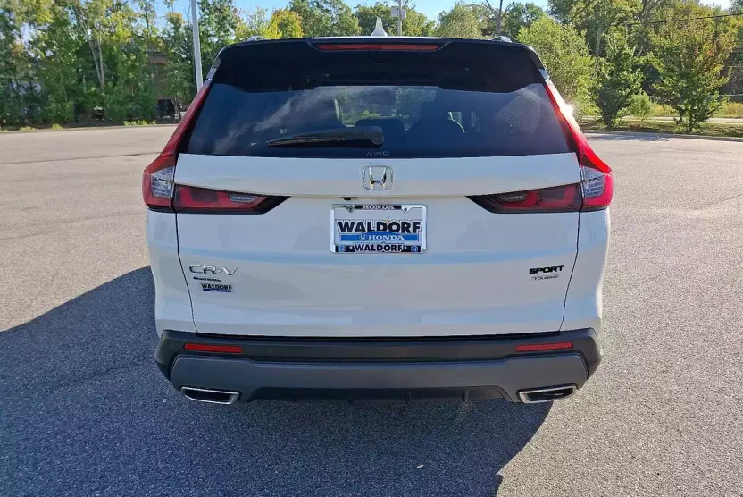 2023 Honda CR-V Hybrid Sport Touring photo 1