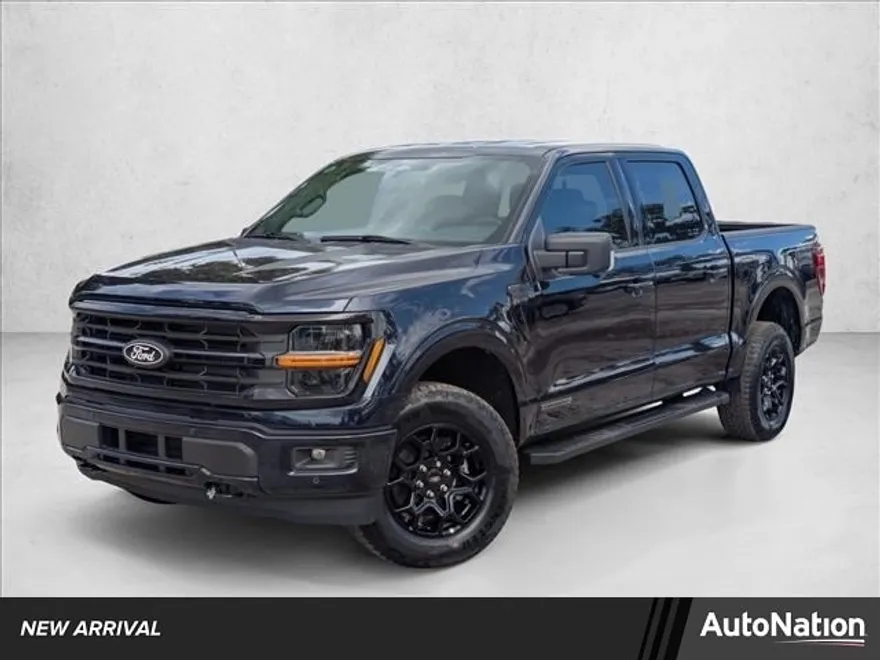 2025 Ford F-150 XLT photo 1