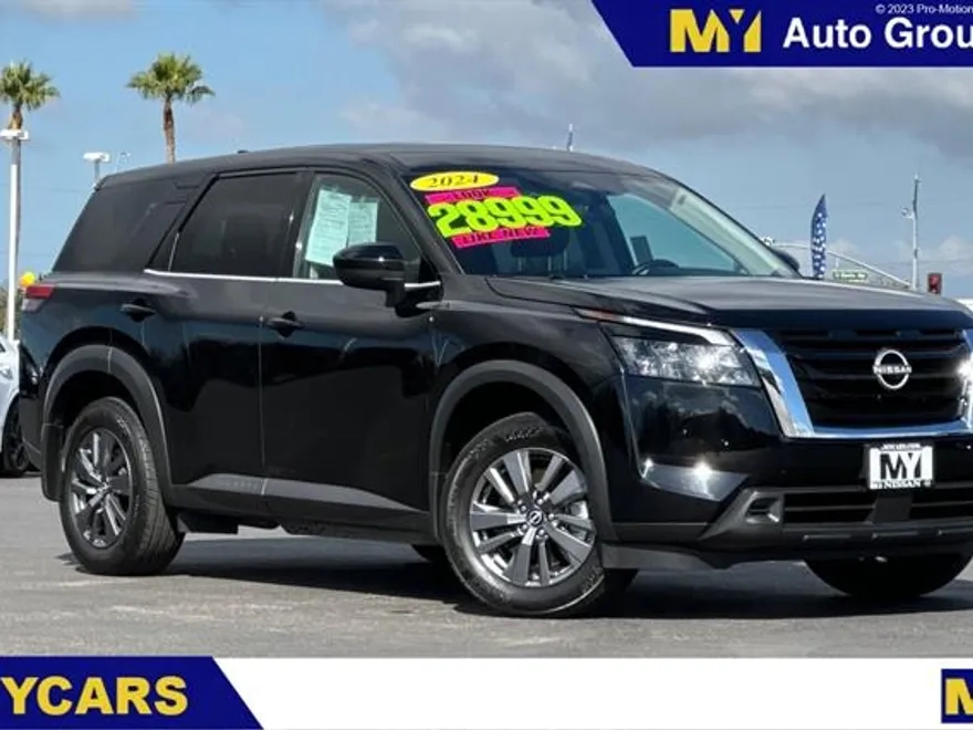 2024 Nissan Pathfinder S photo 1