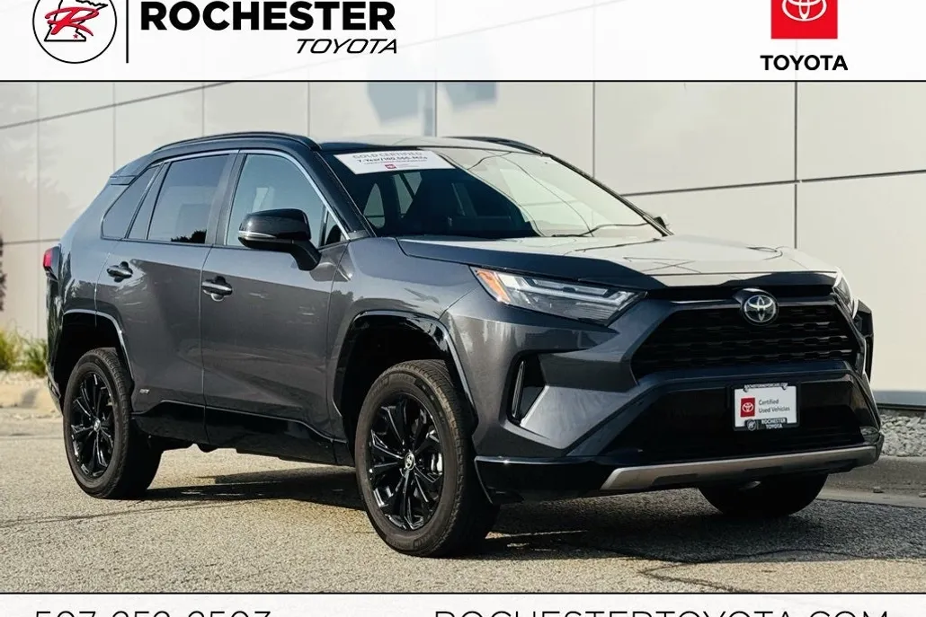 2024 Toyota RAV4 Hybrid XSE photo 1