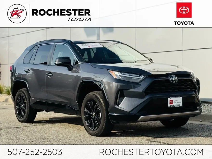 2024 Toyota RAV4 Hybrid XSE photo 1