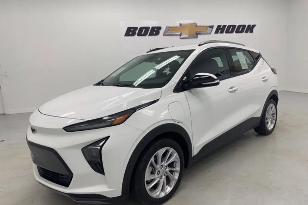 2022 Chevrolet Bolt EUV photo 1