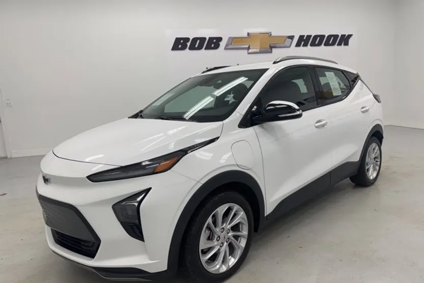 2022 Chevrolet Bolt EUV photo 1