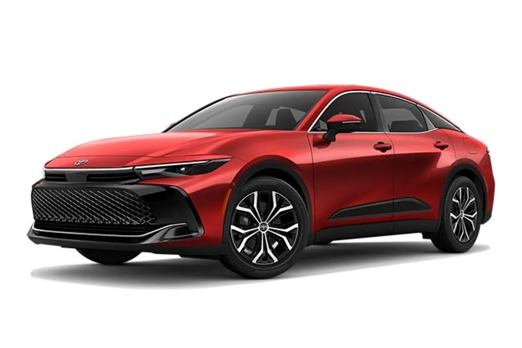 2023 Toyota Crown XLE photo 1