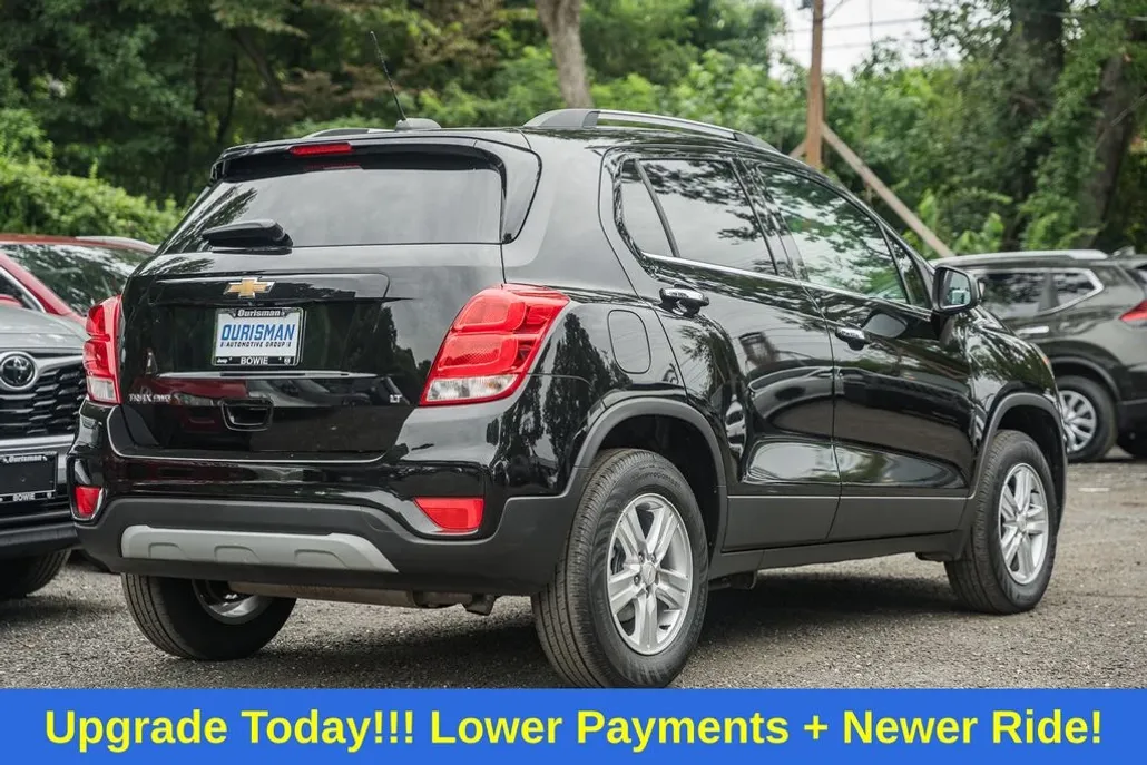 2019 Chevrolet Trax LT photo 1