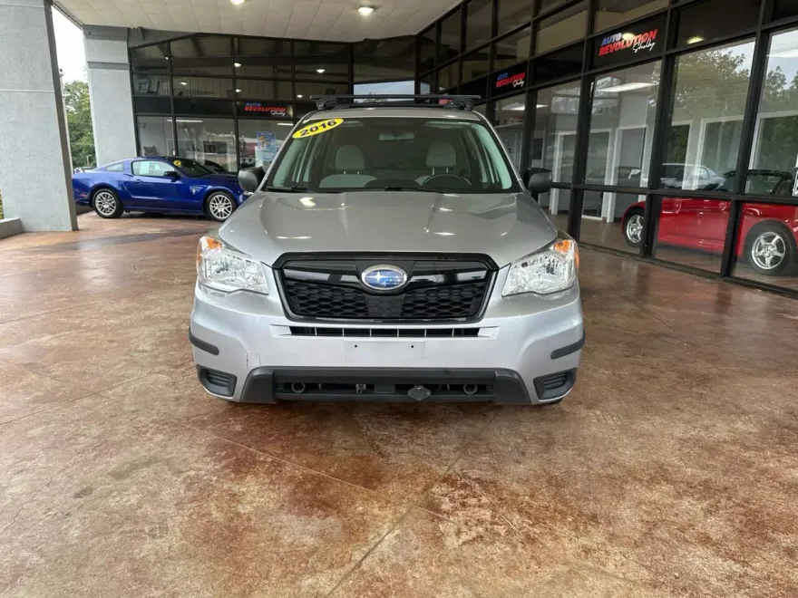 2016 Subaru Forester 2.5i Sport photo 1