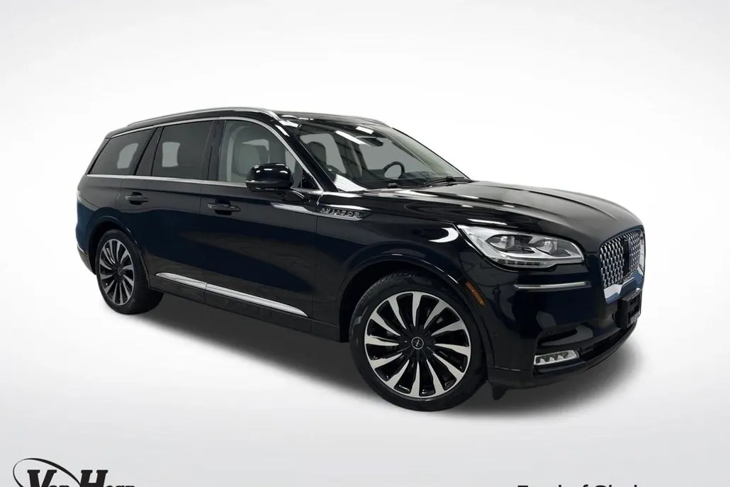2023 Lincoln Aviator Black Label Grand Touring photo 1