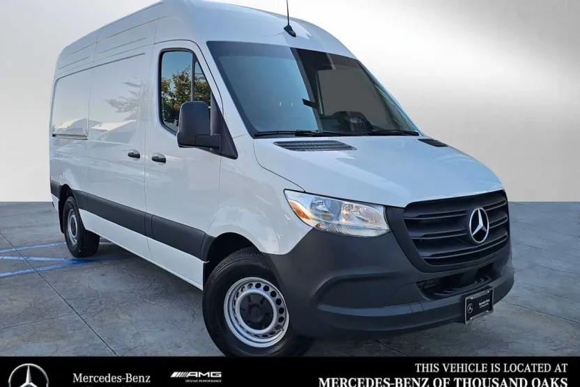 2025 Mercedes Benz Sprinter 2500 Standard Roof photo 1