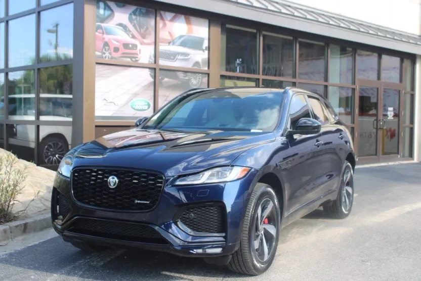 2024 Jaguar F-PACE R-Dynamic S P400 photo 1