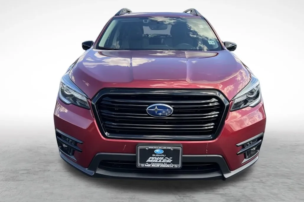 2022 Subaru Ascent Onyx Edition photo 1