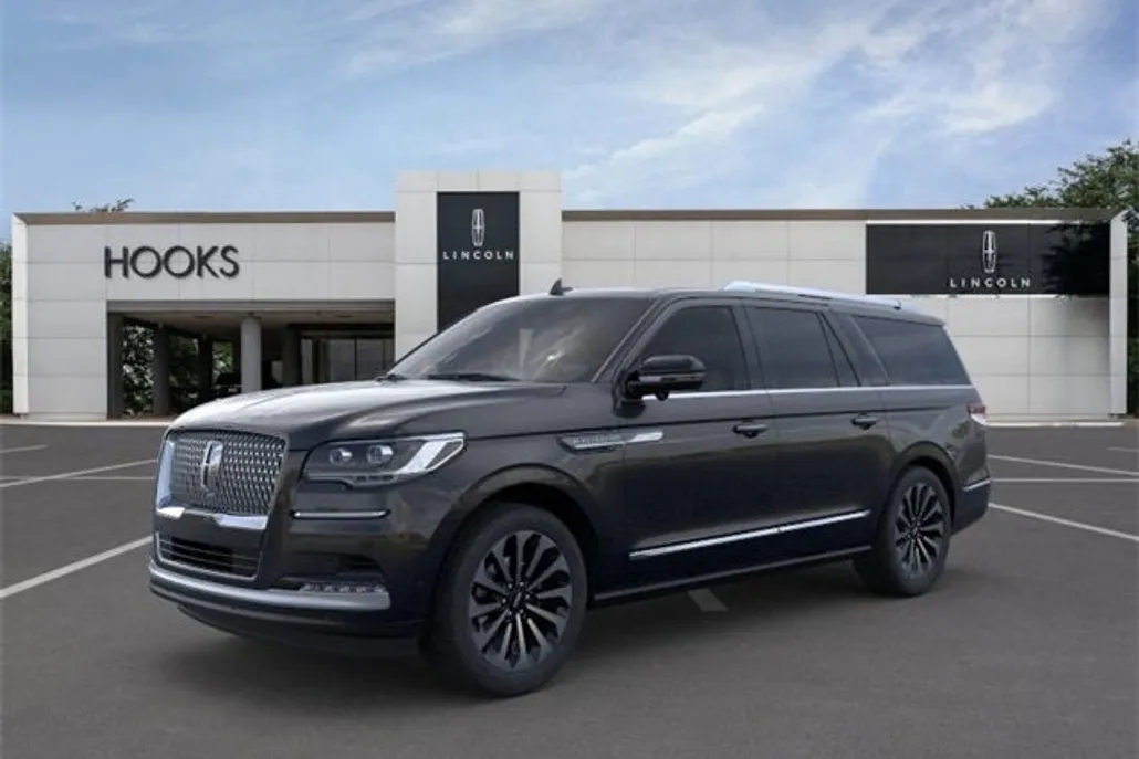 2024 Lincoln Navigator L Reserve photo 1