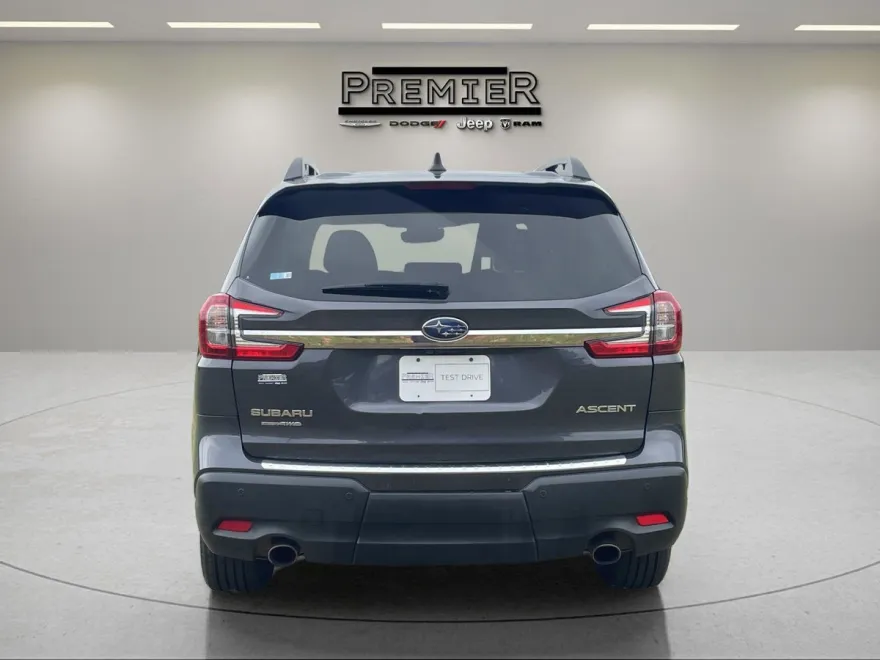 2023 Subaru Ascent Premium photo 1