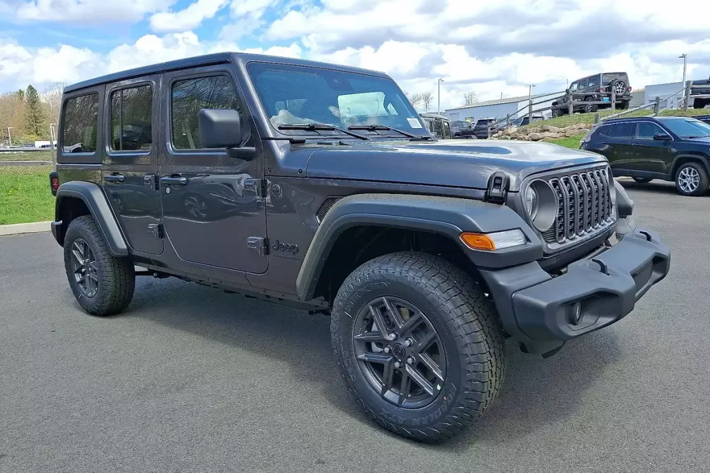 2025 Jeep Wrangler photo 1