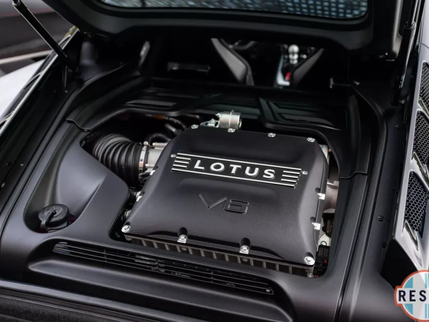 2024 Lotus Emira First Edition photo 10