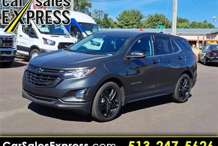 2020 Chevrolet Equinox LT photo 1