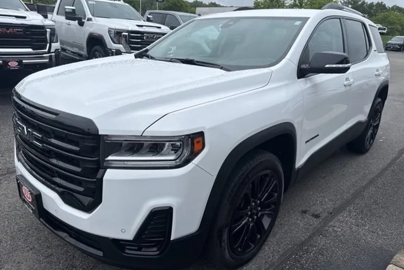 2022 Gmc Acadia SLE photo 1