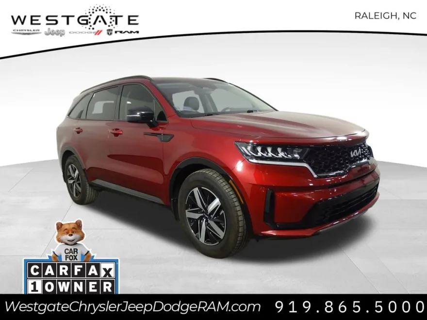 2022 Kia Sorento S photo 1
