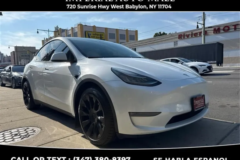 2021 Tesla Model Y Long Range photo 1