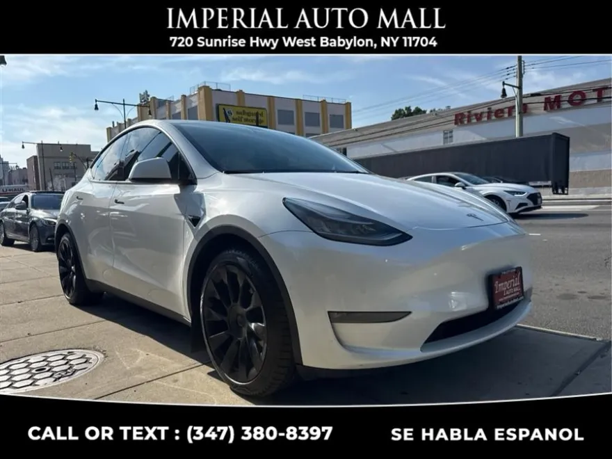2021 Tesla Model Y Long Range photo 1