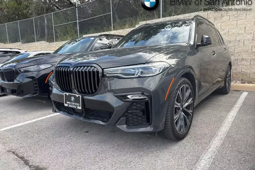 2022 Bmw X7 M50i photo 1