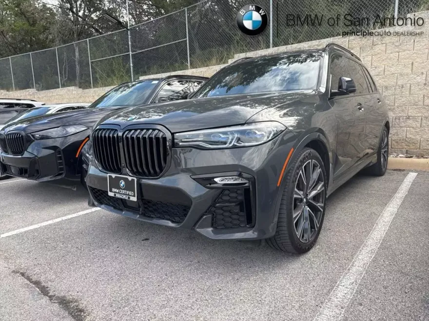 2022 Bmw X7 M50i photo 1