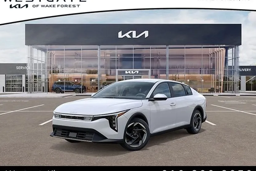 2025 Kia K4 EX photo 1