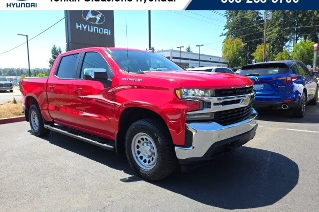 2022 Chevrolet Silverado 1500 LT photo 1