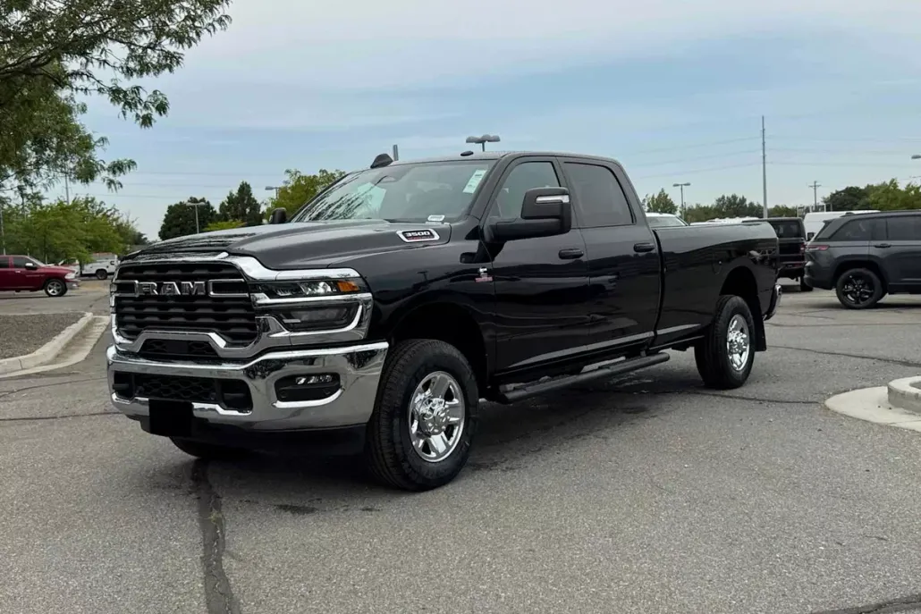 2025 Ram 3500 Tradesman photo 1