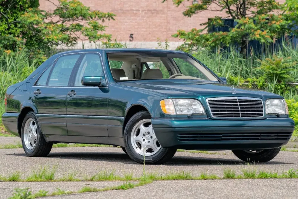 1997 Mercedes Benz S photo 1